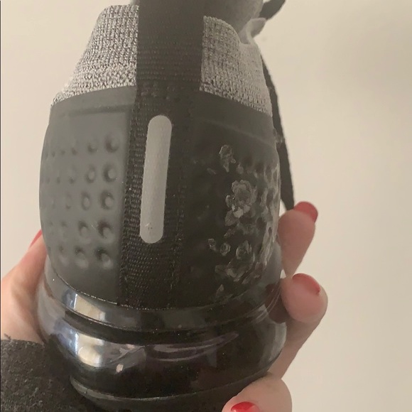 Nike Vapomax - Picture 4 of 9